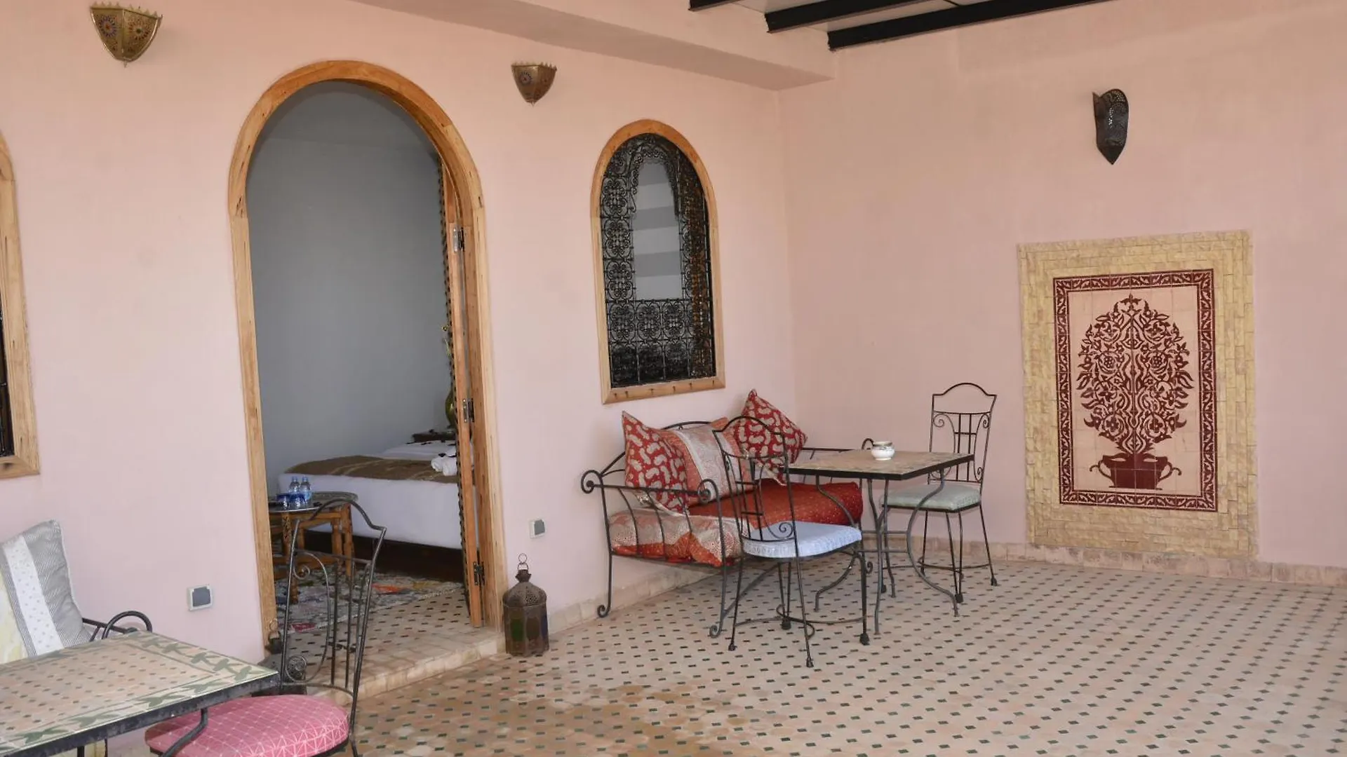 Riad Fes Colors & Spa - Family Lodging